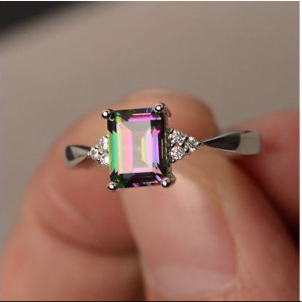 New 925 sterling silver topaz ring - Picture 2 of 10